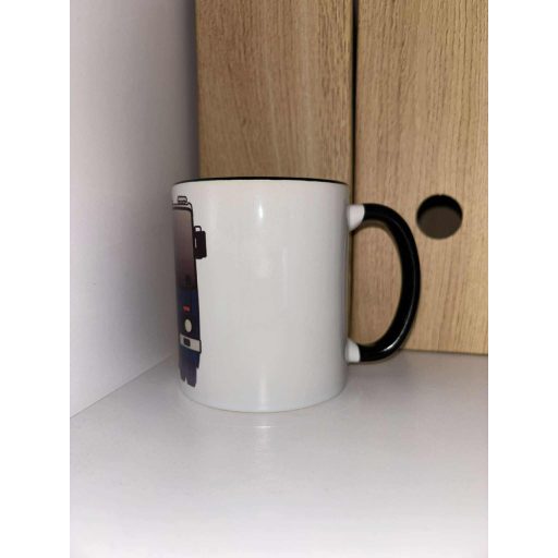 Ikarus 280 bögre - Front nézet - Fekete