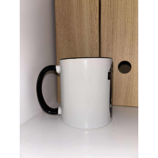 Ikarus 280 bögre - Front nézet - Fekete